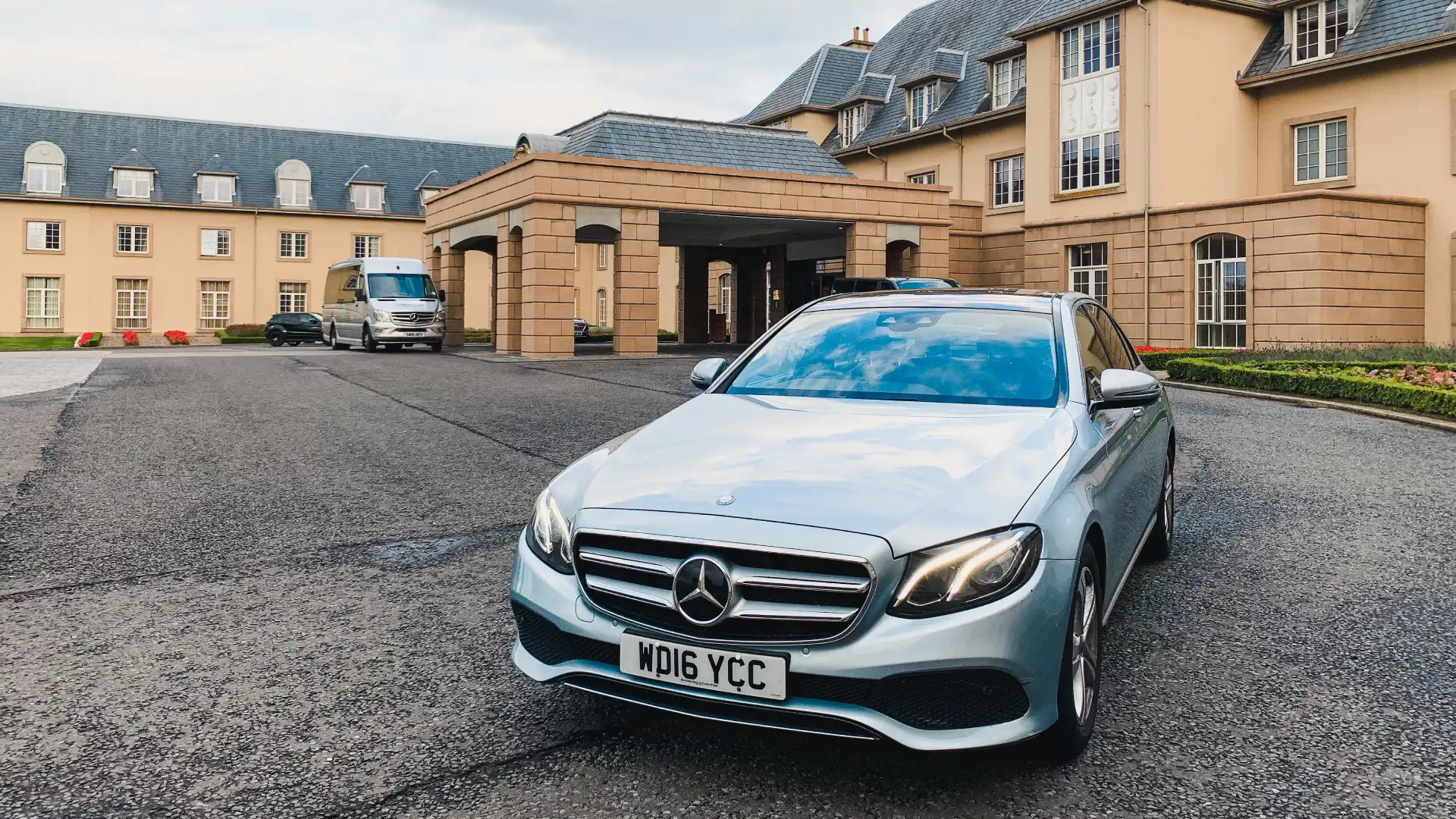 Airport & Hotel Transfer (Chauffeur; Taxi; Tours; Private Hire Car) Airport & Hotel Transfer (Chauffeur; Taxi; Tours; Private Hire Car)