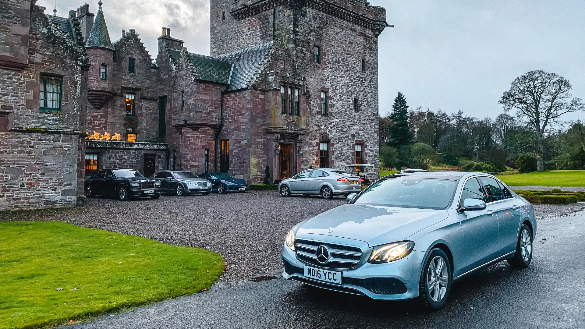 Stirling to Edinburgh Transfer (Chauffeur; Taxi; Tours; Private Hire Car)