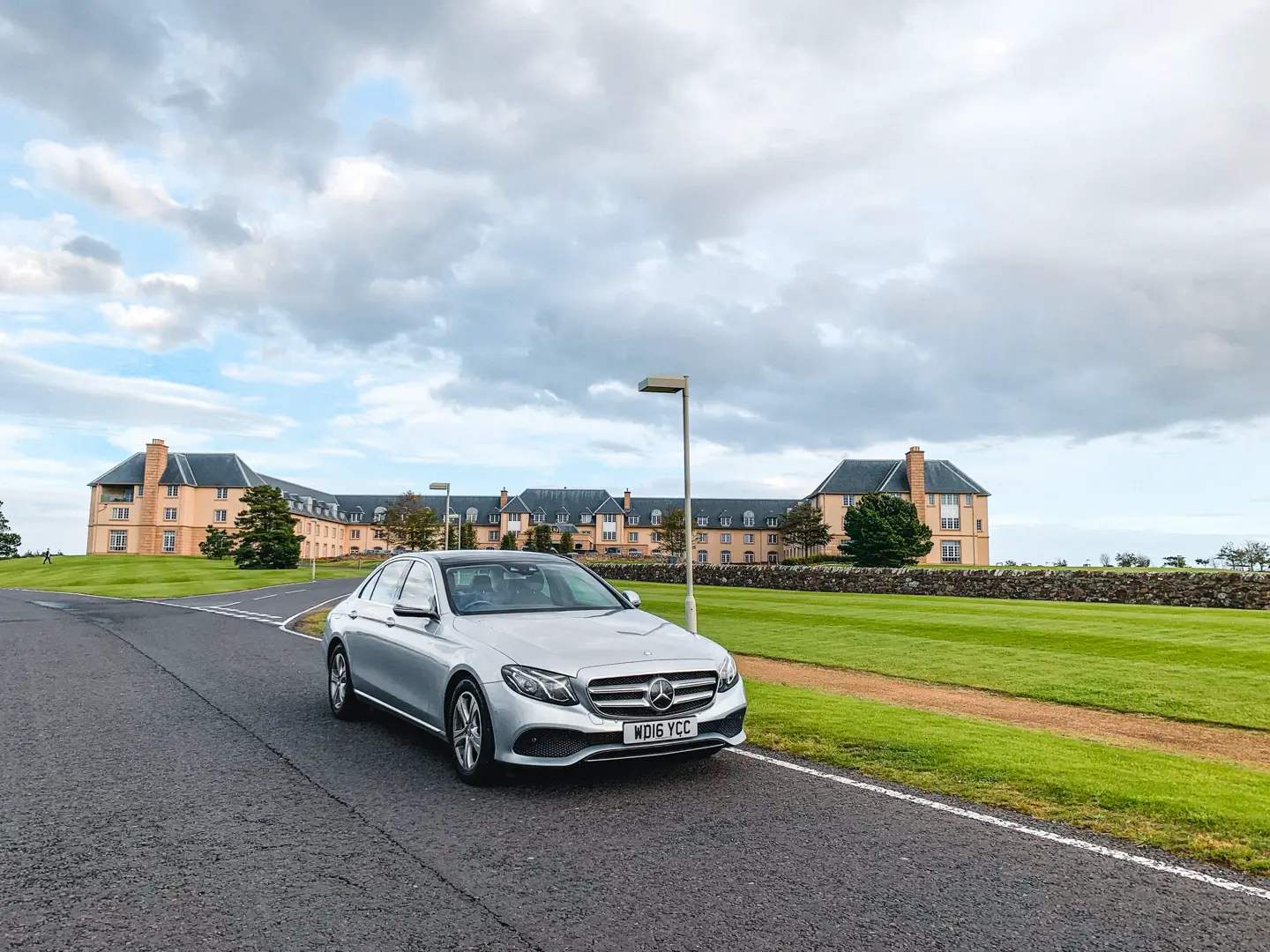 St Andrews Executive Transfer - Mercedes-Benz at Fairmont Mercedes-Benz E-Class at the historic Fairmont Hotel, St Andrews, ready for an Edinburgh to St Andrews airport transfer.